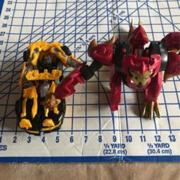Transformers Transformers Last Knight Armor C1319 Turbo Changer Bumblebee! From - Picture 1 of 6